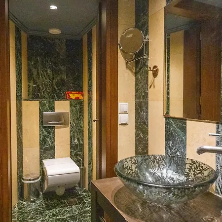 Civitas Aparthotel