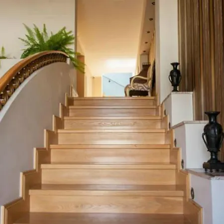 Civitas Aparthotel